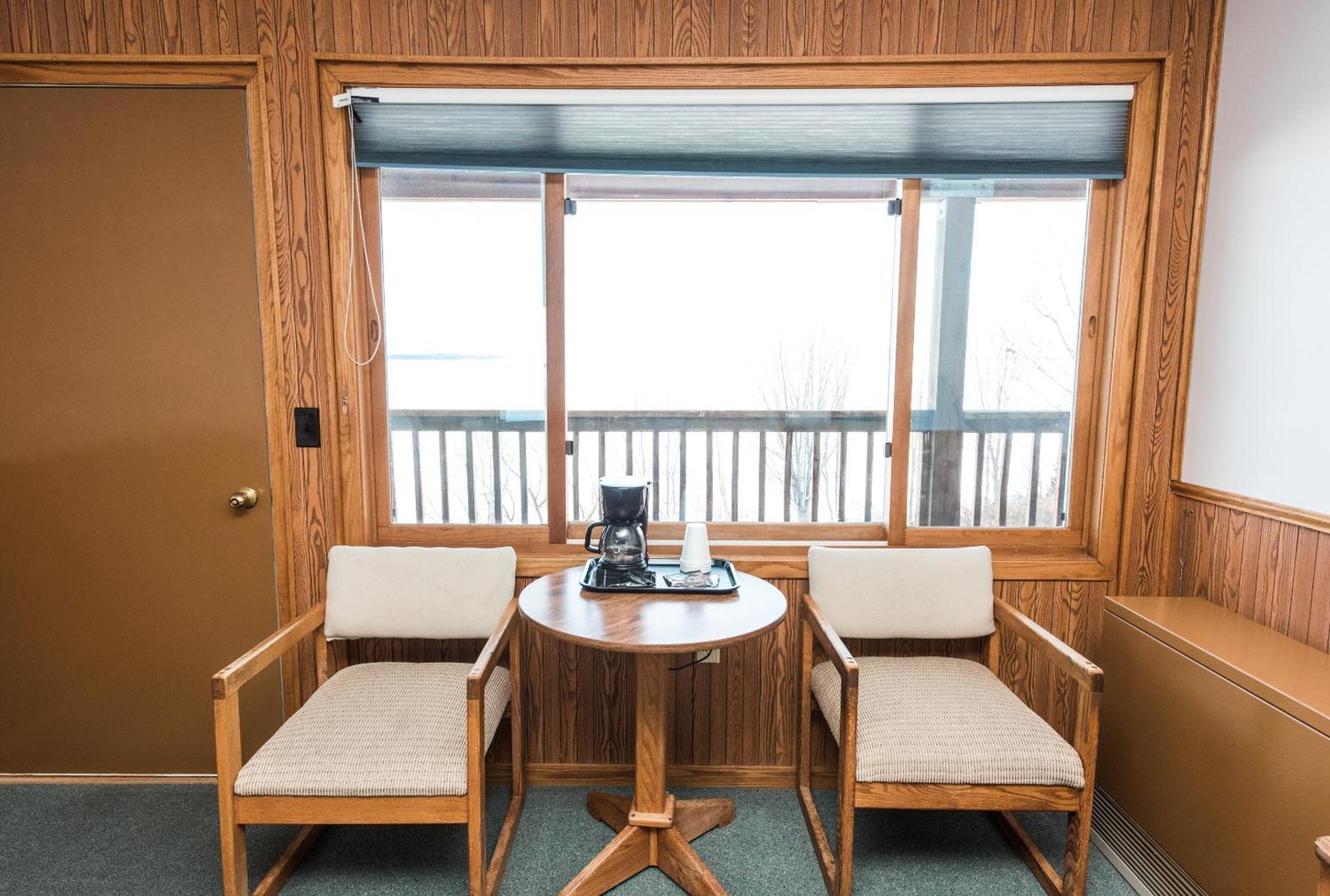 Seagull Bay Motel Bayfield Quarto foto